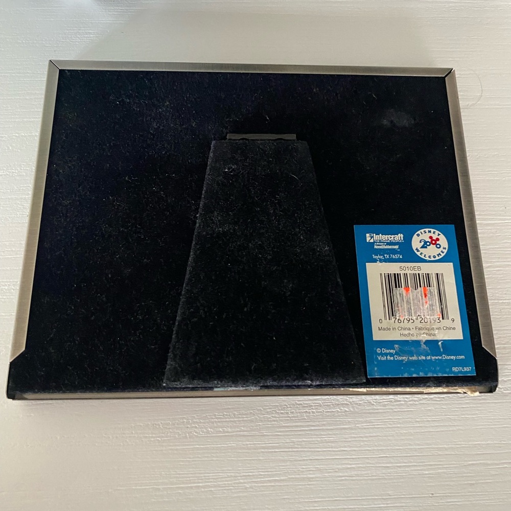 Disney Parks Mickey and Friends Pewter Picture Photo Frame 3.25” x 4.75” (photo) - Picture 5 of 5